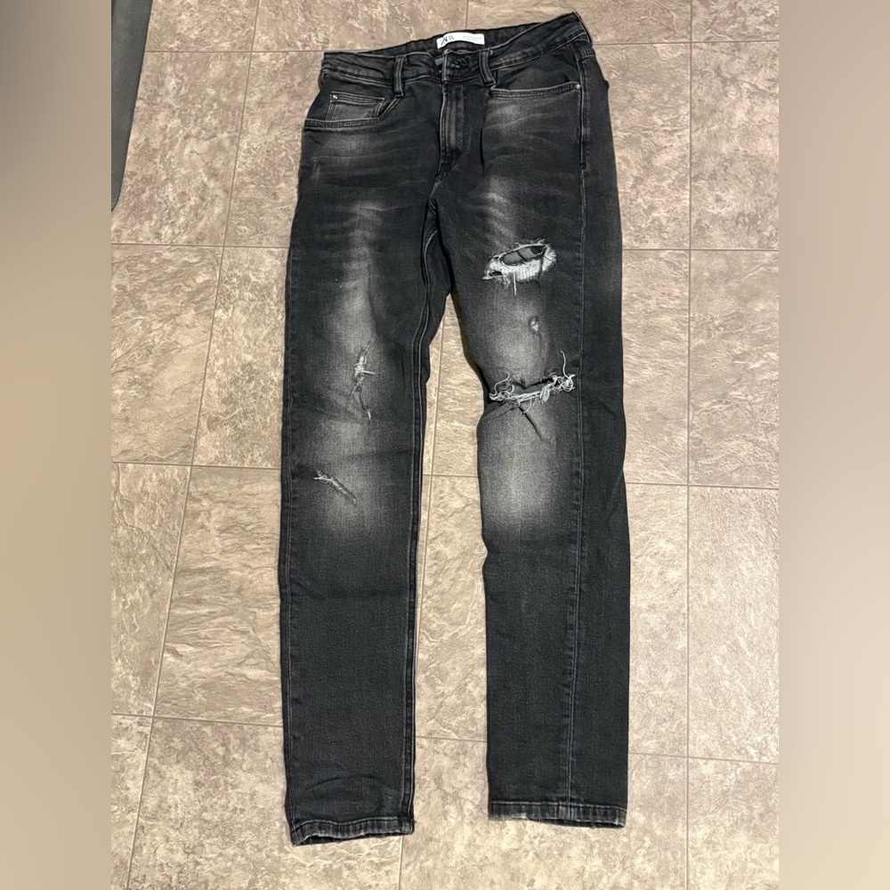 Zara Black Distressed Women’s Jeans size 30